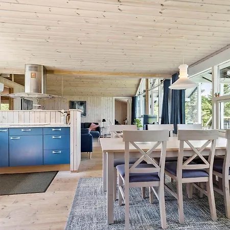 Semesterbostad 8903-allingabro-fyrrevej-12